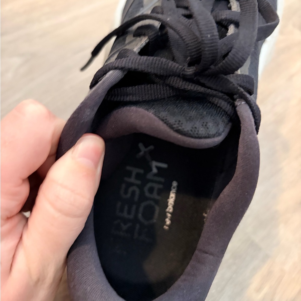 New Balance Fresh FoamX - Picture 7 of 11
